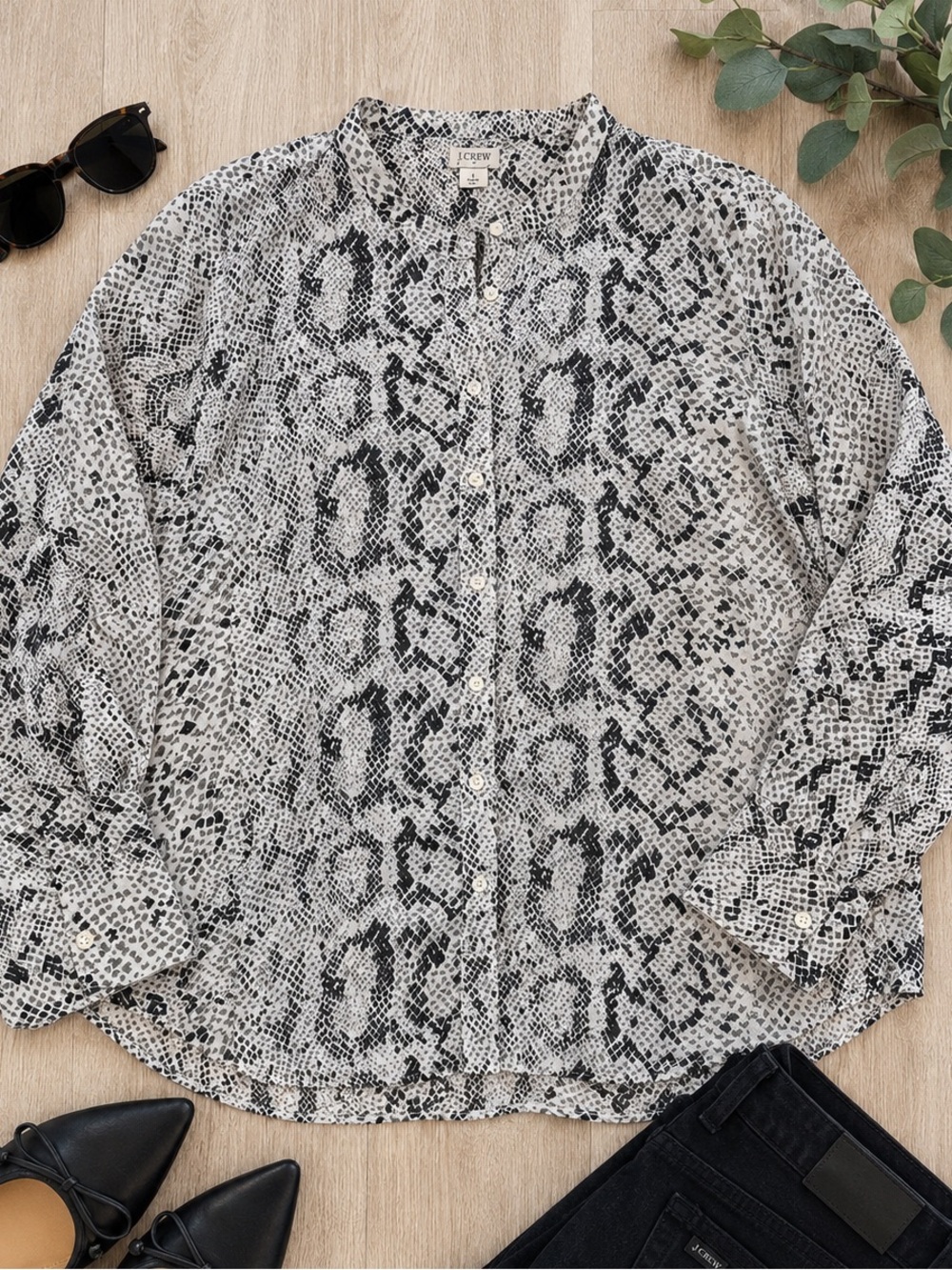 J.Crew Snake Print Button Front Blouse Large Gray Black Python Print Career Chic
